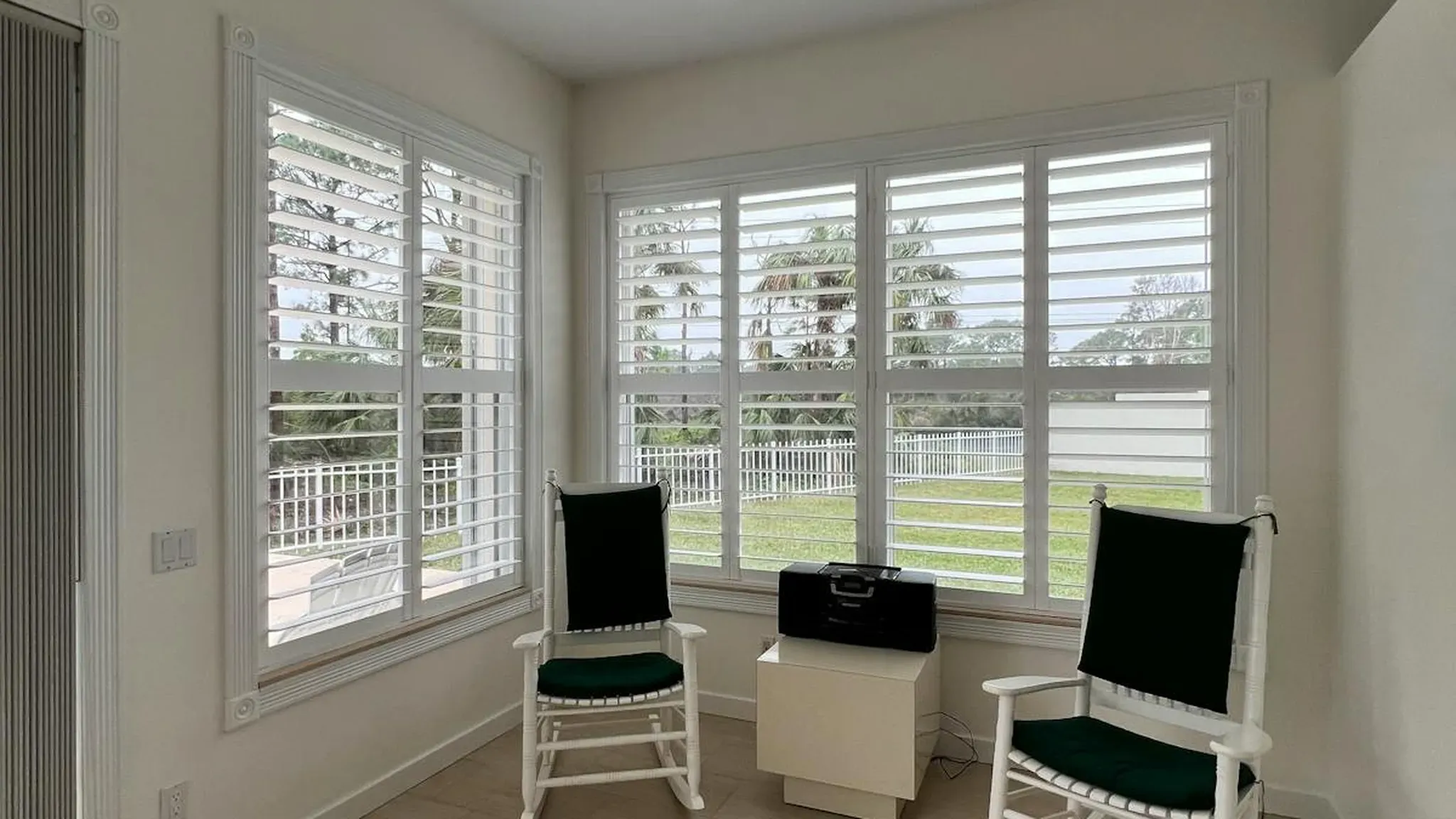 Best Window Coverings for Bay Windows